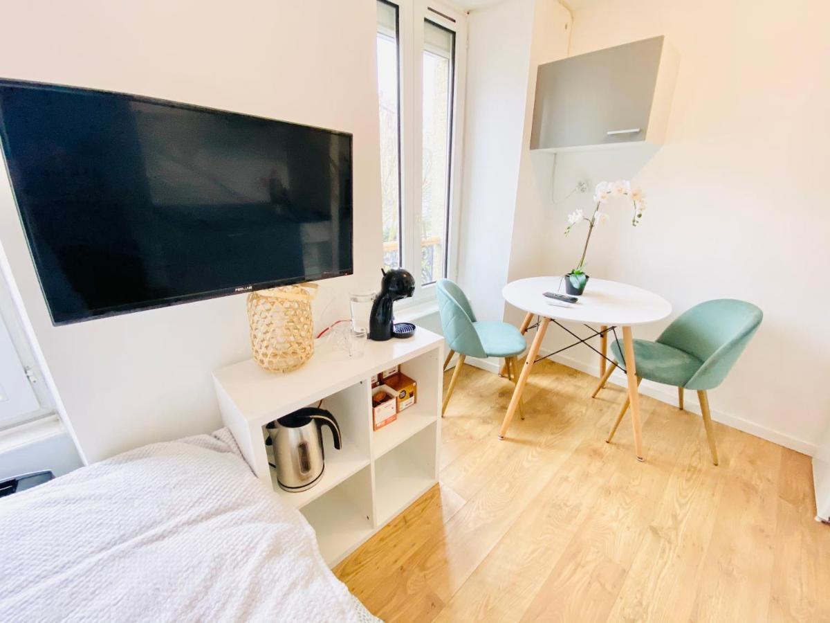Studios Meubles Brest Keruscun Eksteriør bilde