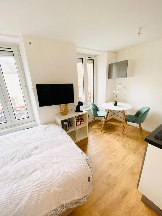 Studios Meubles Brest Keruscun Eksteriør bilde