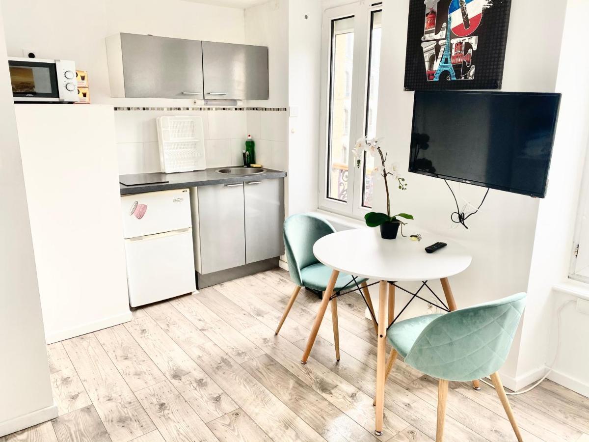 Studios Meubles Brest Keruscun Eksteriør bilde