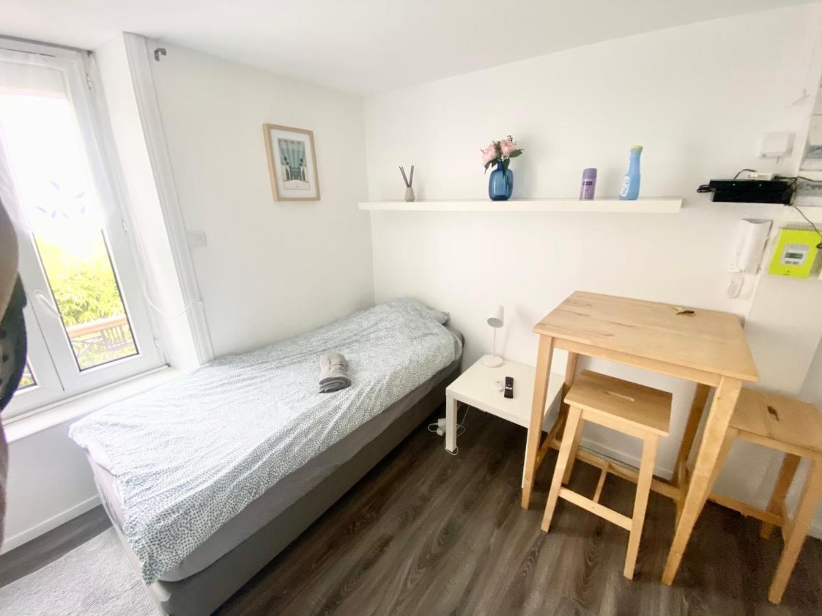 Studios Meubles Brest Keruscun Eksteriør bilde